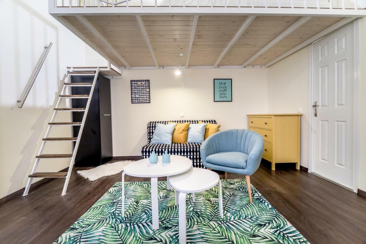 Bpr Turquoise Simplicity Apartment Budapest Bagian luar foto